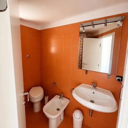 Apartman Modern - Lift Near Colosseum